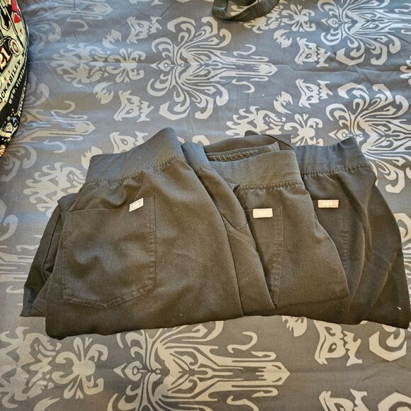 Figs Black Zamora™ High Waisted - Petite Jogger Scrub Pants XL - Black - petite - Picture 13 of 13